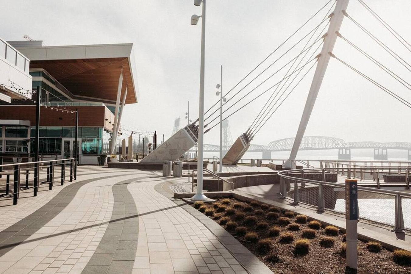 Style Meets Comfort In Beautiful Design Vancouver Exterior foto